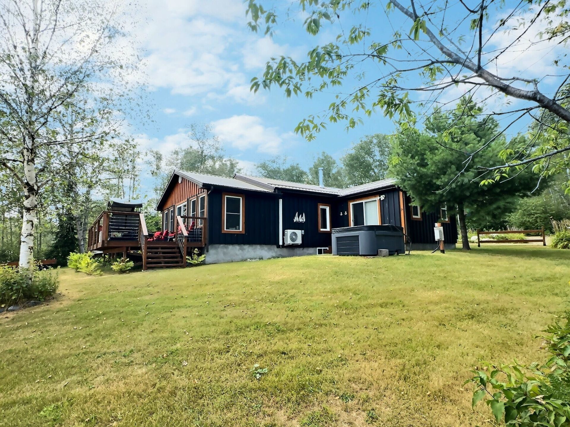 









1084


Mtée Carniel

,
Guérin,




QC
J0Z2E0

