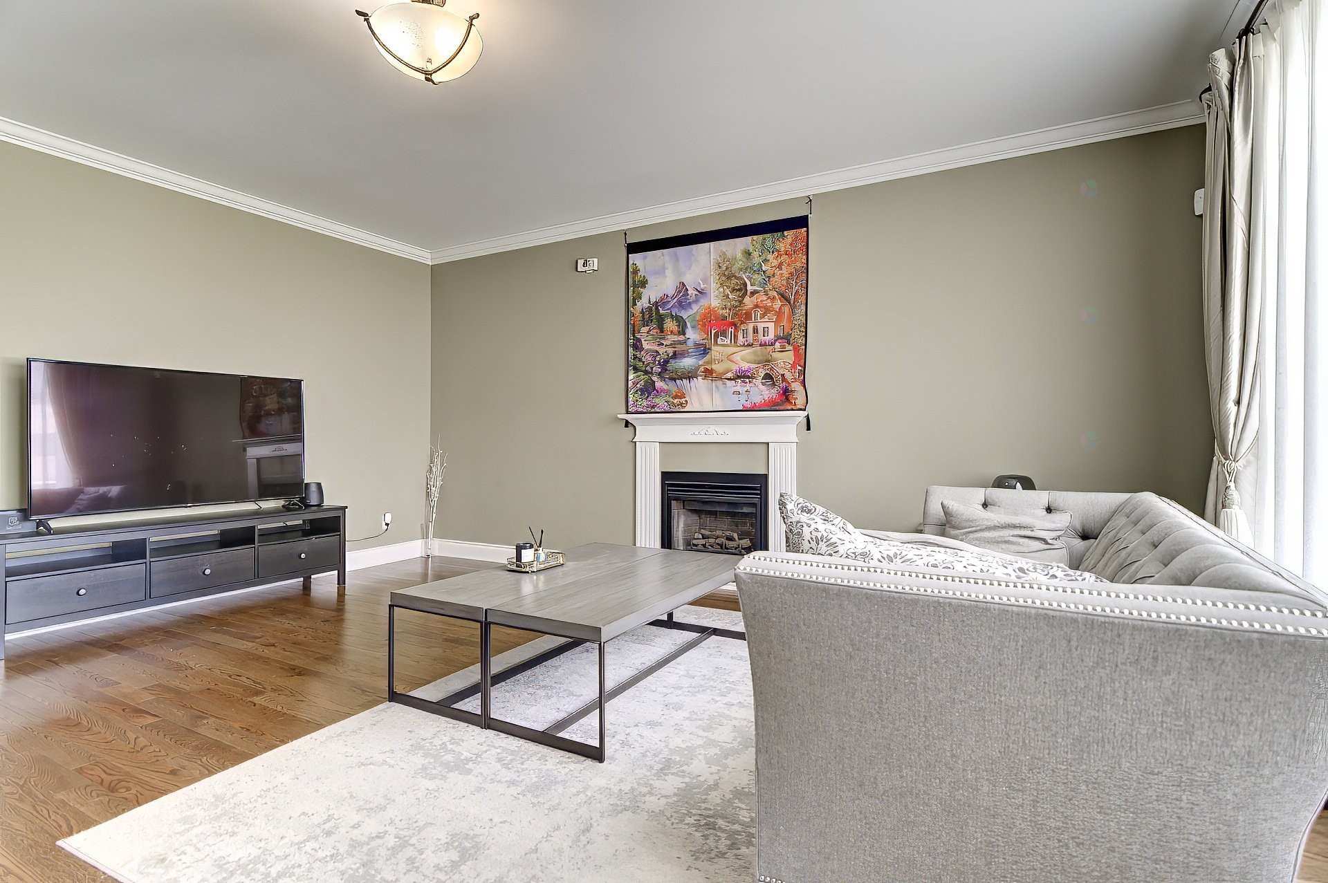 









8085


Rue de Lausanne

,
Brossard,




QC
J4Y0K3

