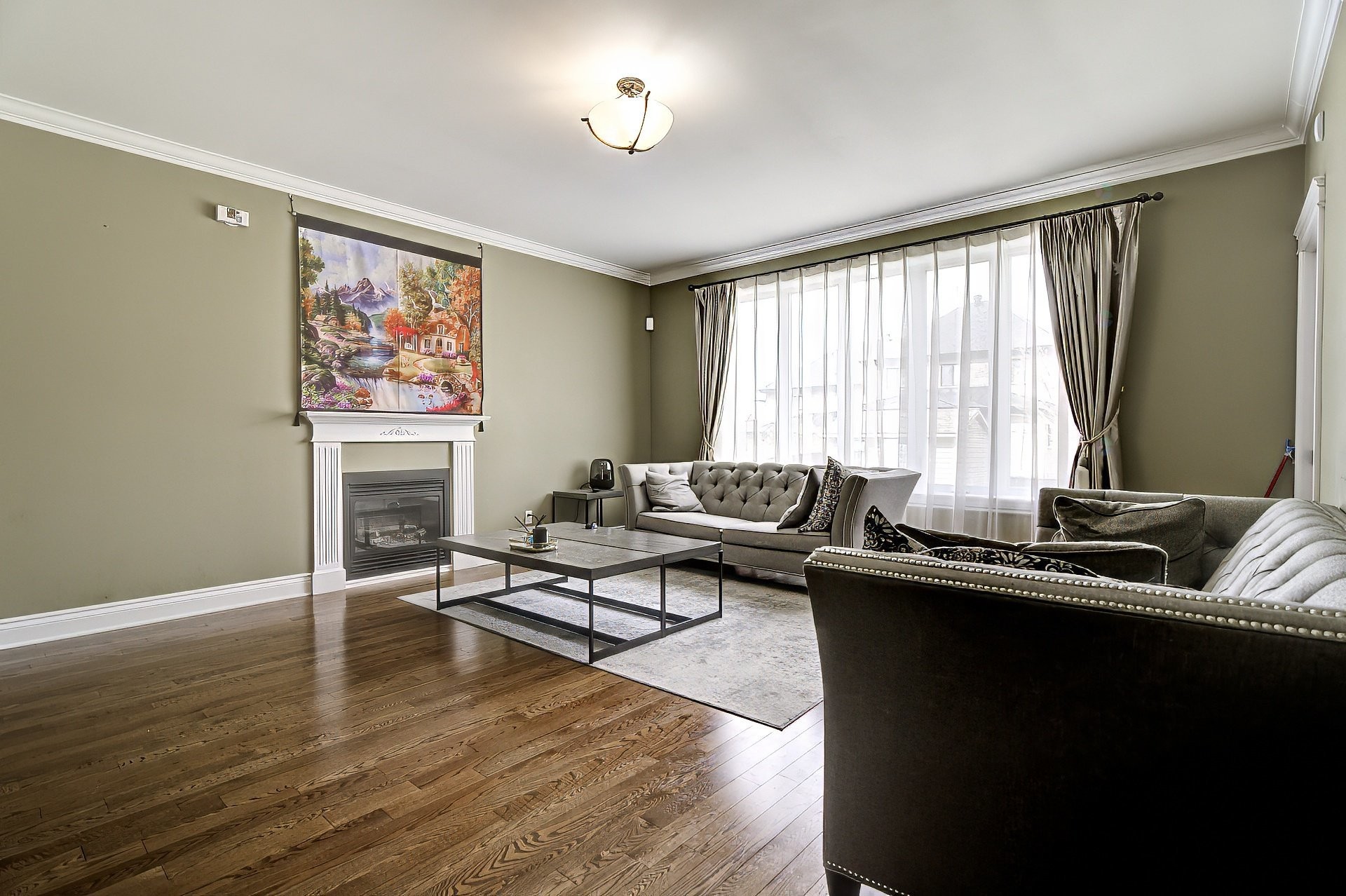 









8085


Rue de Lausanne

,
Brossard,




QC
J4Y0K3

