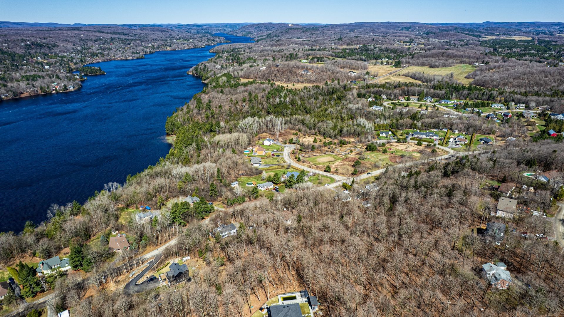 









175


Ch. Fleming

,
Cantley,







QC
J8V3B4

