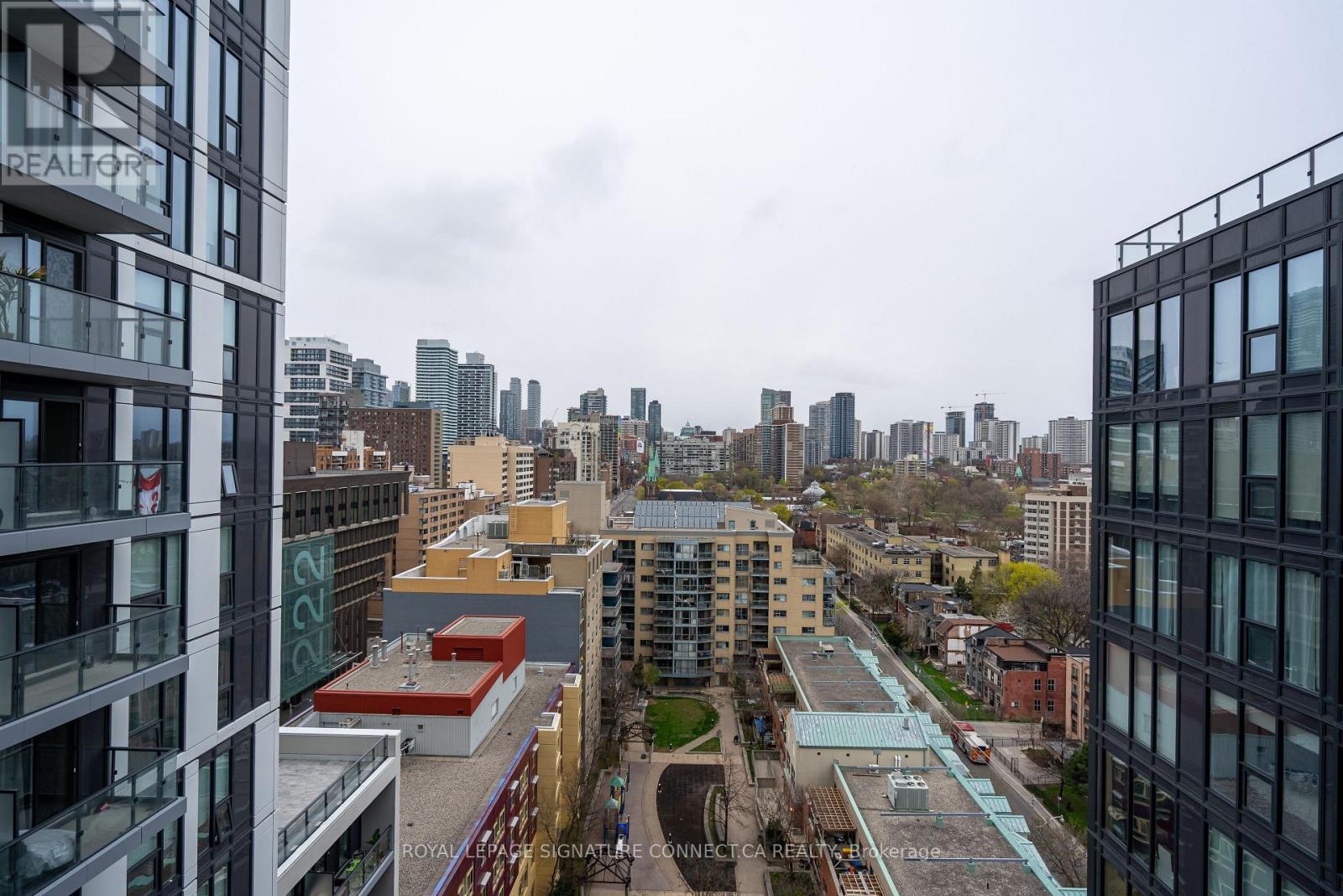 












1603 - 251 JARVIS STREET

,
Toronto,




Ontario
M5B0C3

