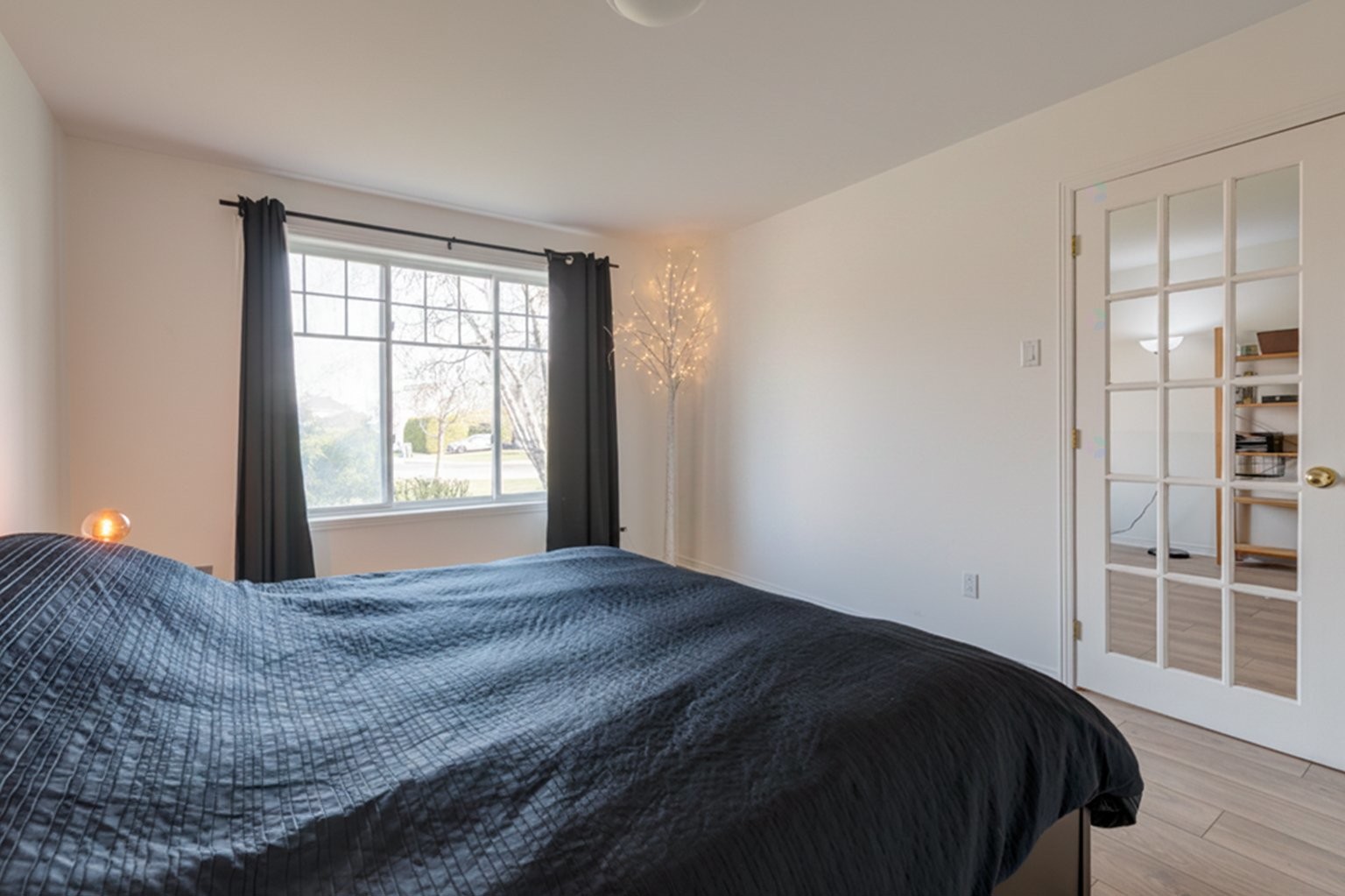 









374


Rue de Dijon

,
Boucherville,




QC
J4B8G1

