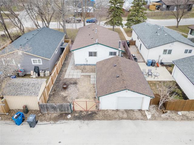 









18


Dorge

DR,
Winnipeg,




MB
R3V 1M4

