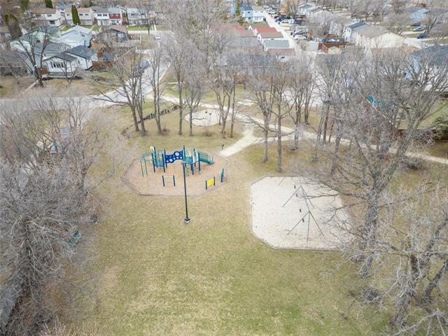 









18


Dorge

DR,
Winnipeg,




MB
R3V 1M4

