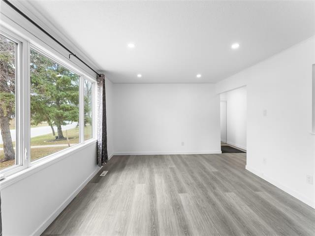 









18


Dorge

DR,
Winnipeg,




MB
R3V 1M4


