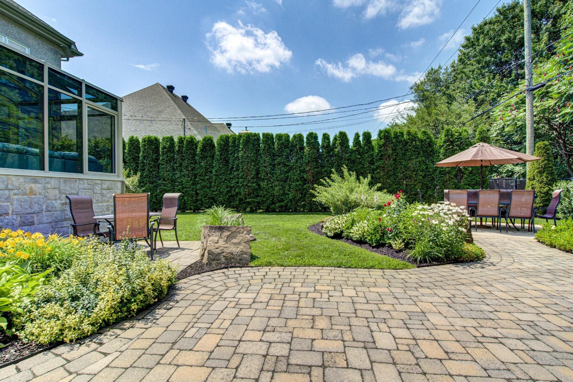 









53


Rue de Chaumont

,
Blainville,




QC
J7B6B4

