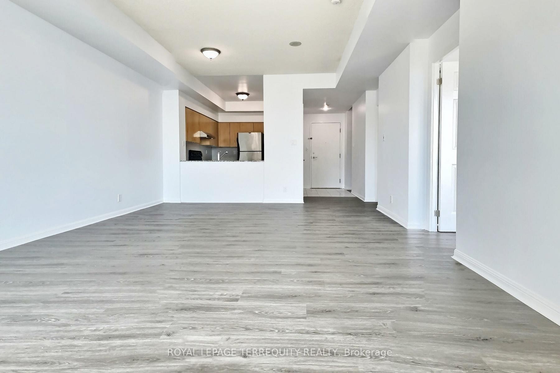 









230


Queens

Quay West, 2322,
Toronto,




ON
M5J 2Y7

