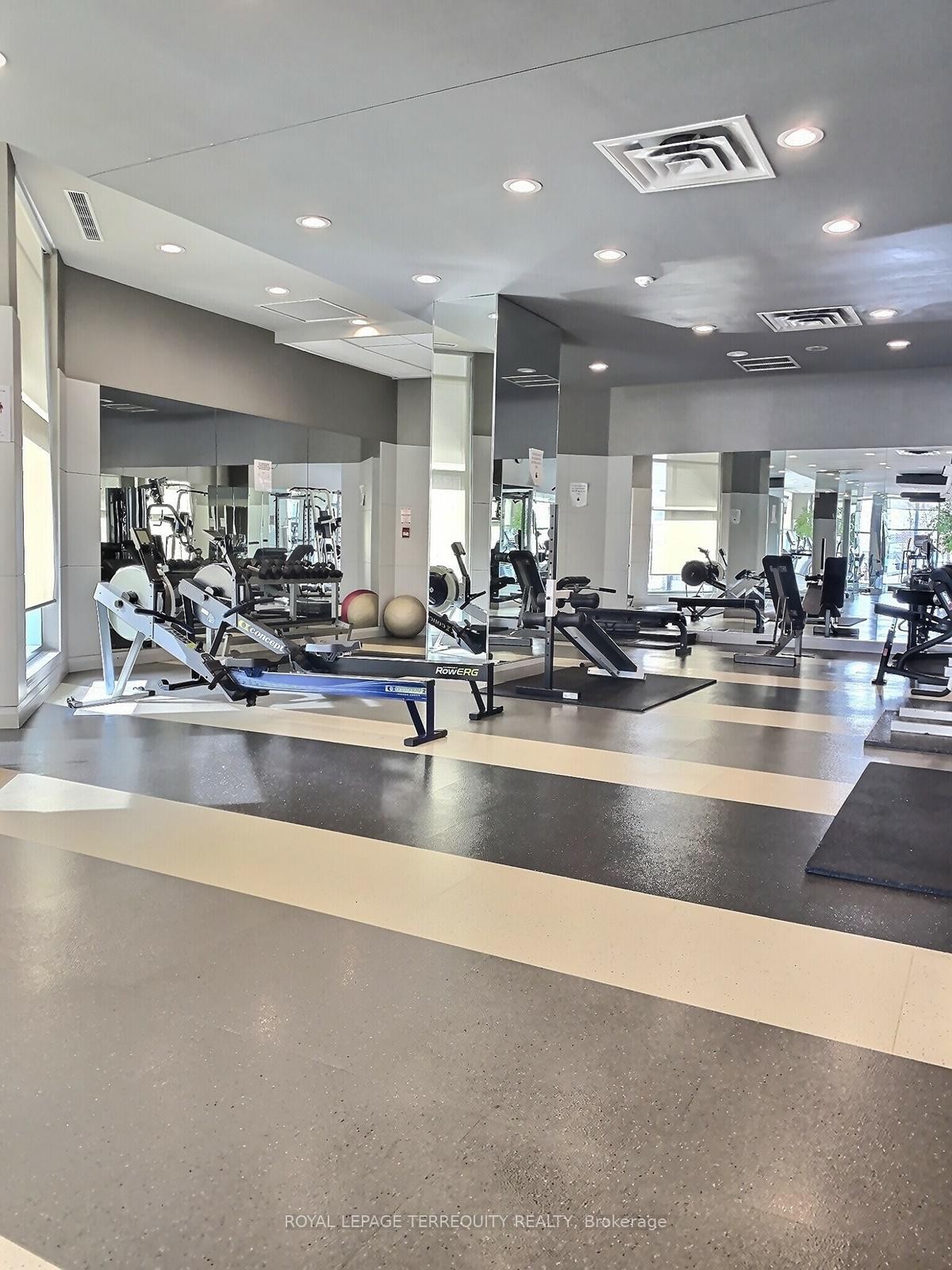 









230


Queens

Quay West, 2322,
Toronto,




ON
M5J 2Y7

