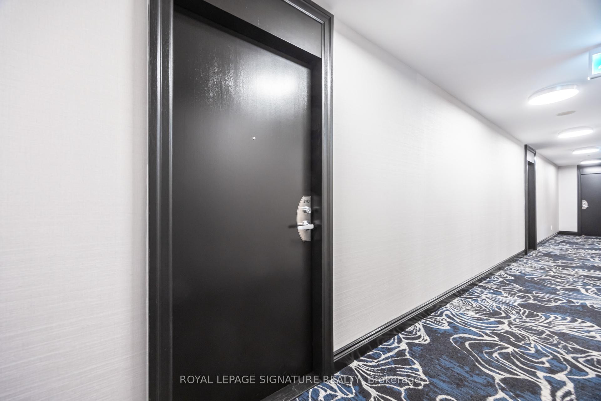 









19


Grand Trunk

Crescent, 2103,
Toronto,




ON
M5J 3A3


