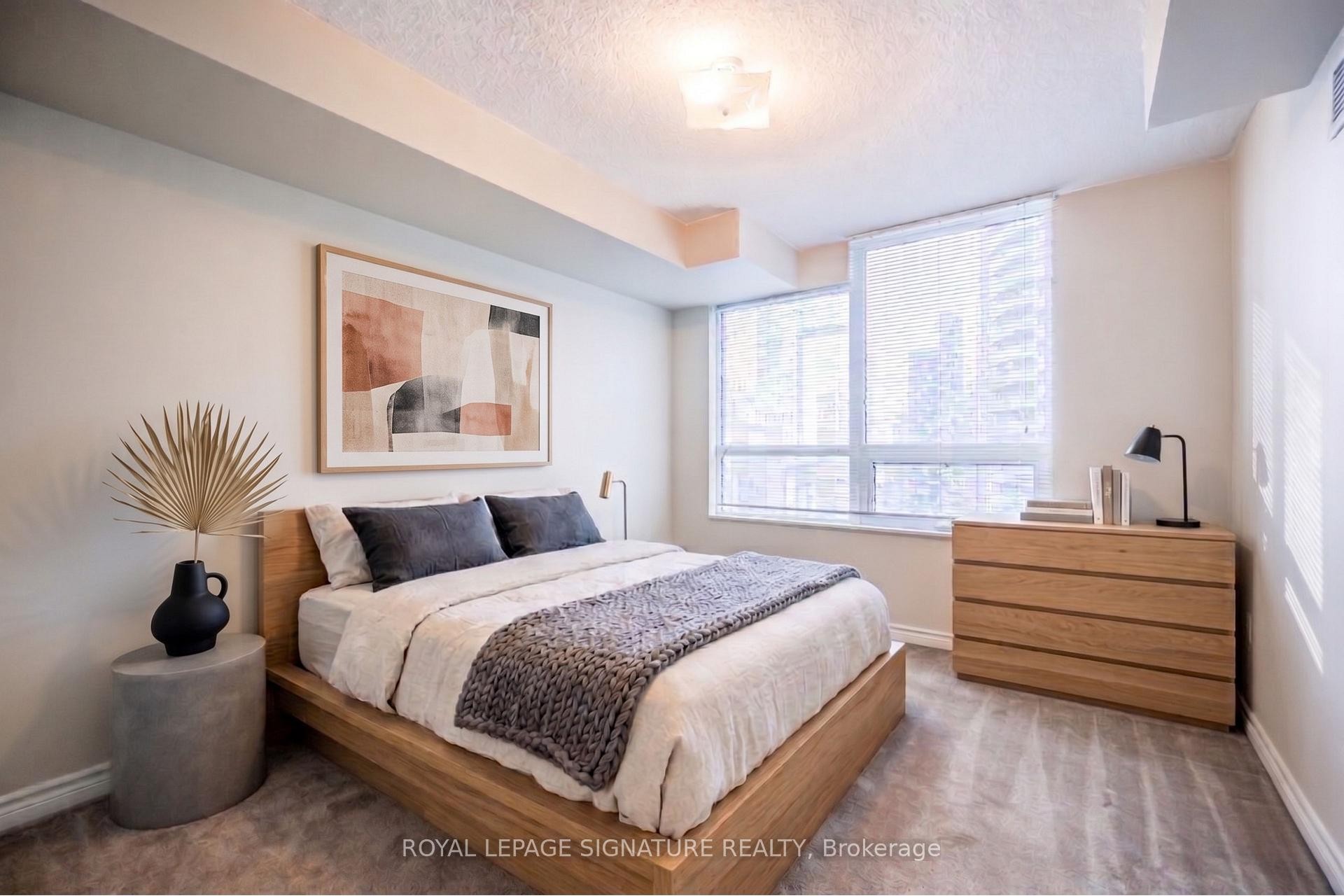 









19


Grand Trunk

Crescent, 2103,
Toronto,




ON
M5J 3A3

