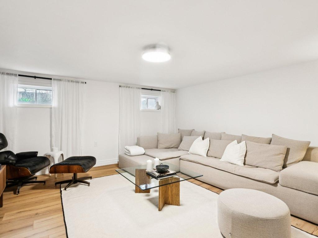 









29


Rue Chapleau

,
Terrebonne (Terrebonne),




QC
J6W2S8

