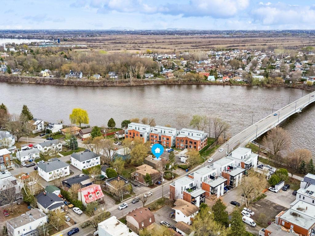 









29


Rue Chapleau

,
Terrebonne (Terrebonne),




QC
J6W2S8

