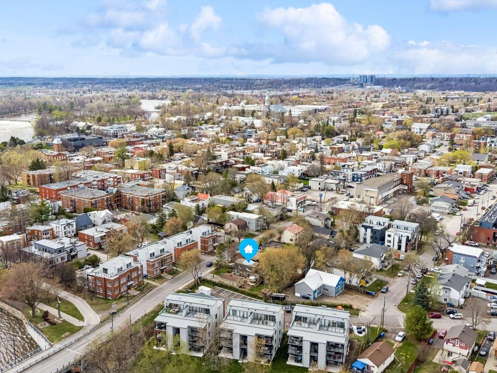 









29


Rue Chapleau

,
Terrebonne (Terrebonne),




QC
J6W2S8


