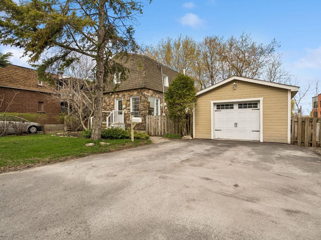 









29


Rue Chapleau

,
Terrebonne (Terrebonne),




QC
J6W2S8

