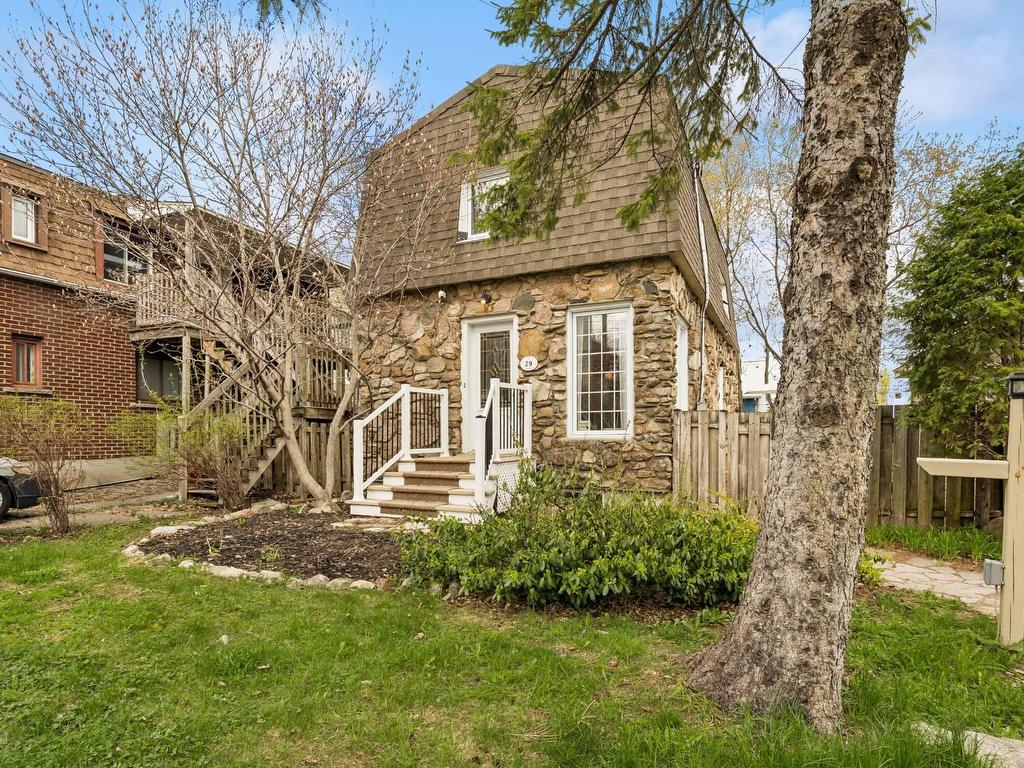 









29


Rue Chapleau

,
Terrebonne (Terrebonne),




QC
J6W2S8

