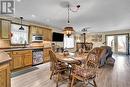 Garden Suite-Eat-in kitchen