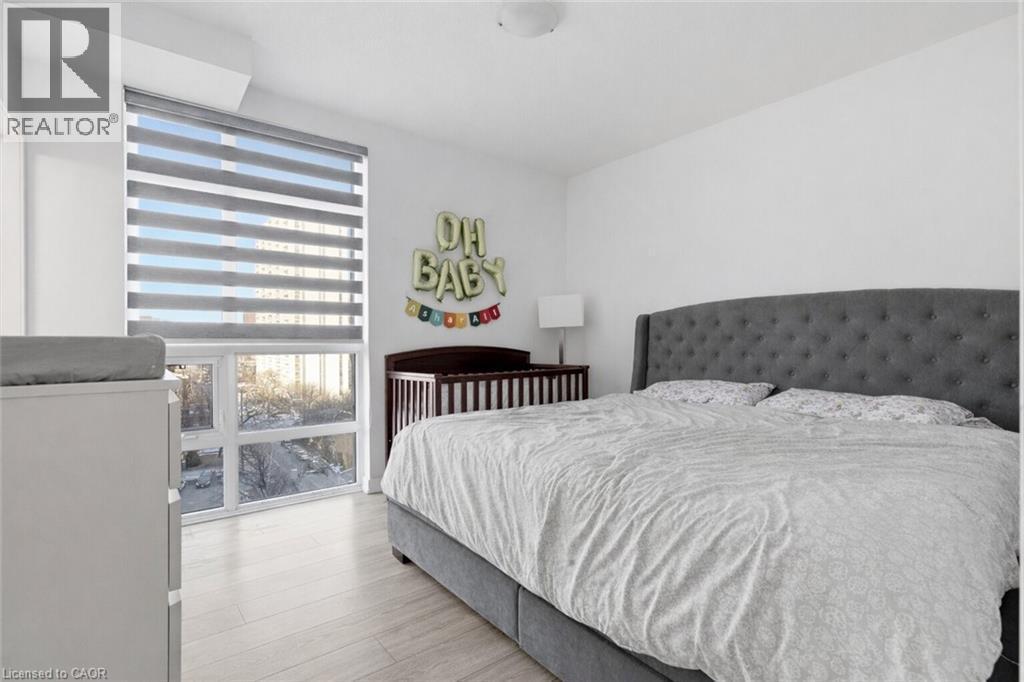 












81 ROBINSON Street Unit# 807

,
Hamilton,




Ontario
L8P0C2

