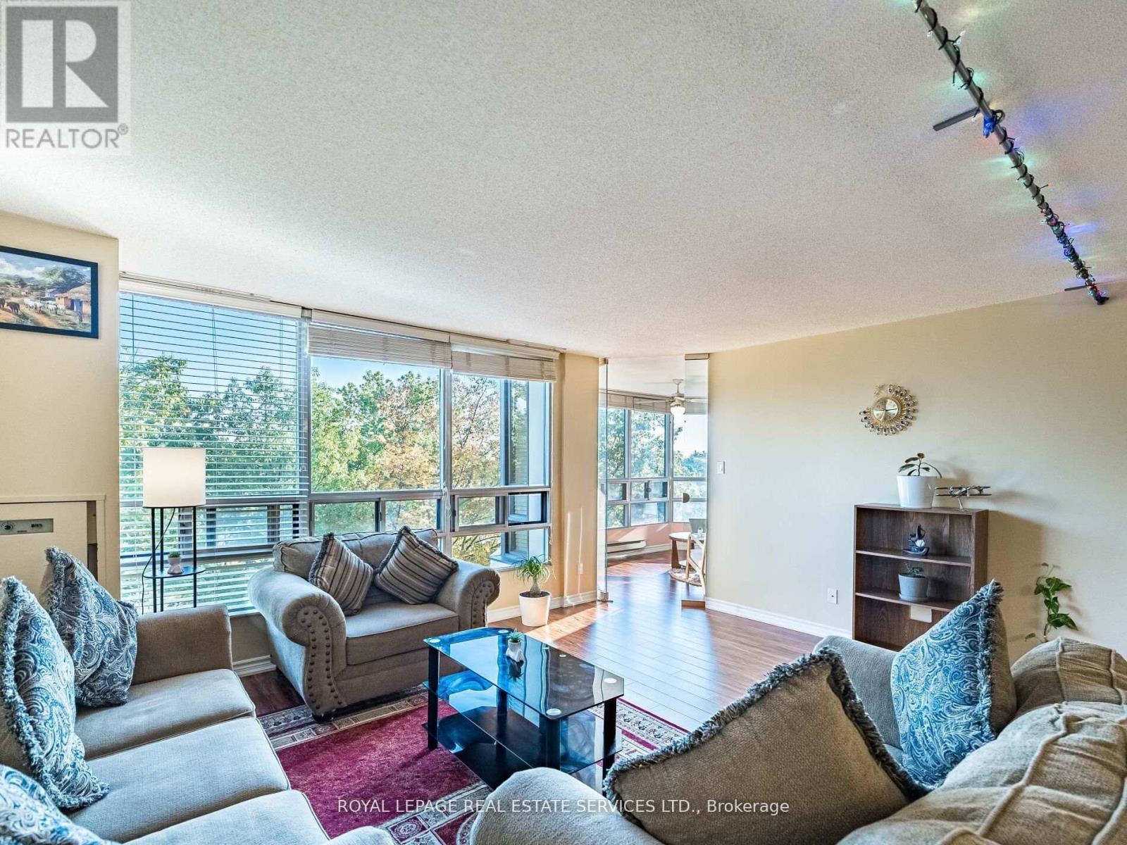 












512 - 310 MILL STREET S

,
Brampton,




Ontario
L6Y3B1

