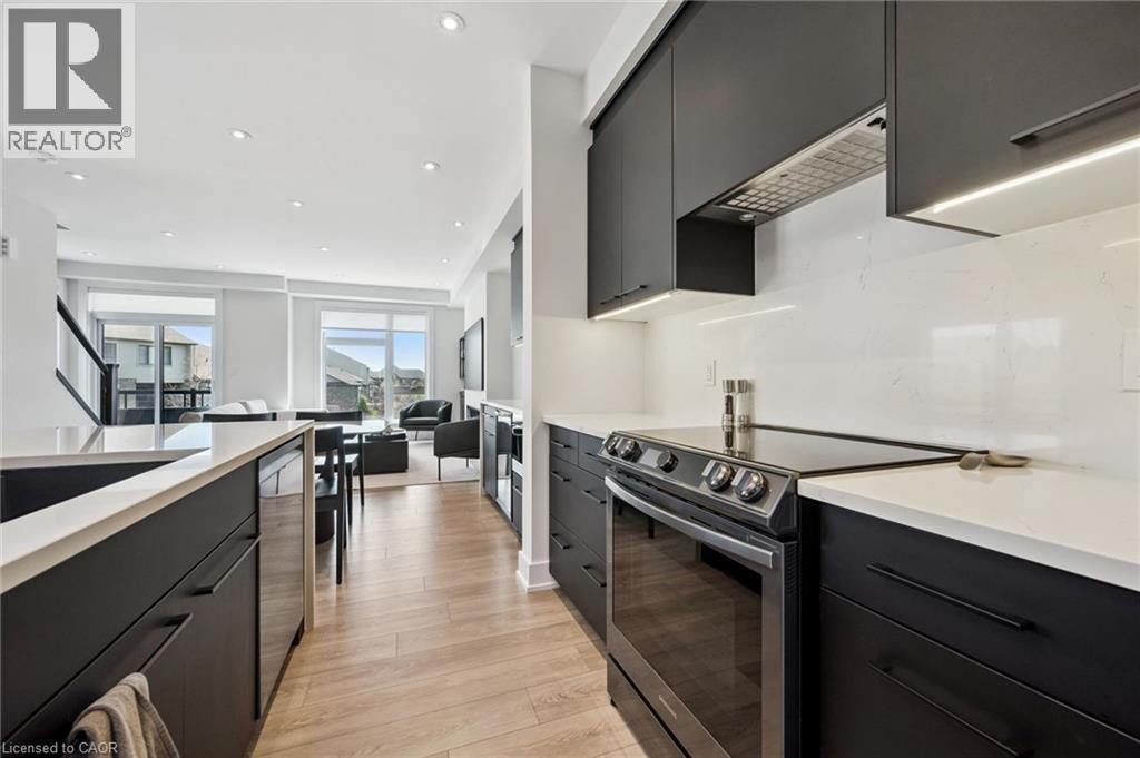












271 GREY SILO Road Unit# 42

,
Waterloo,




Ontario
N2K0E9

