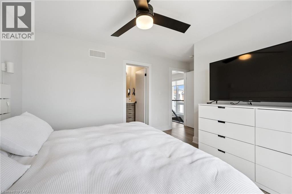 












271 GREY SILO Road Unit# 42

,
Waterloo,




Ontario
N2K0E9

