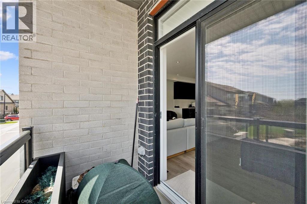 












271 GREY SILO Road Unit# 42

,
Waterloo,




Ontario
N2K0E9

