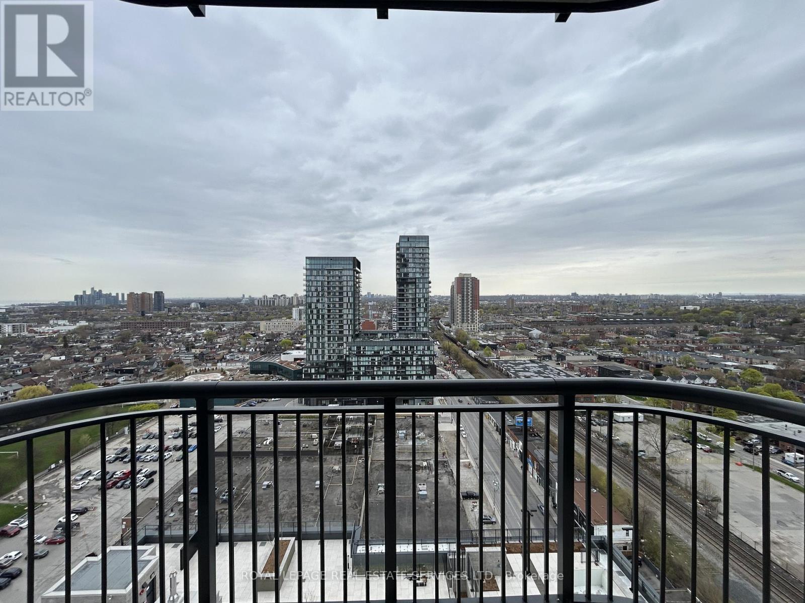 












1811 - 1185 DUPONT STREET

,
Toronto,




Ontario
M6H0G5

