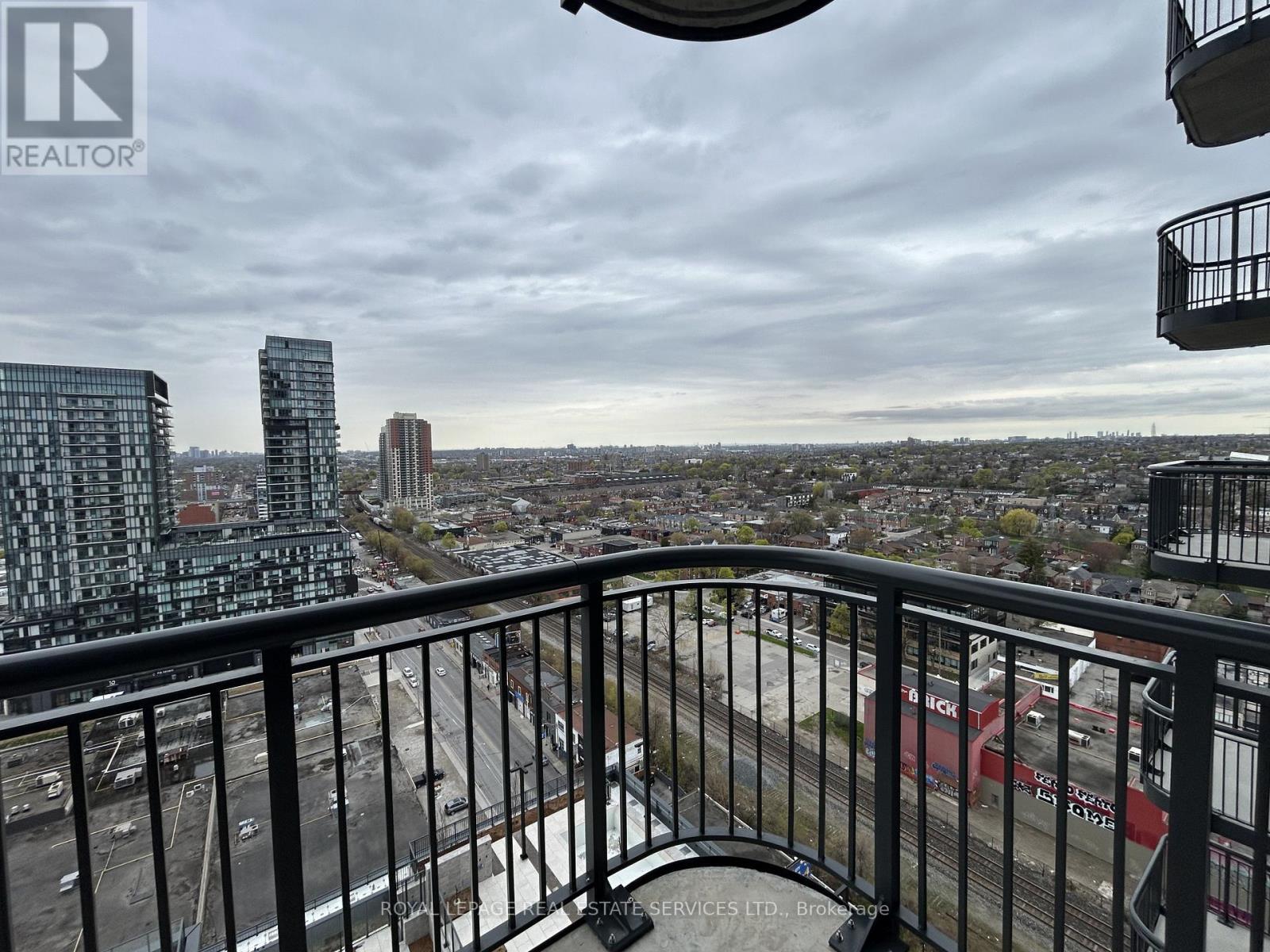 












1811 - 1185 DUPONT STREET

,
Toronto,




Ontario
M6H0G5

