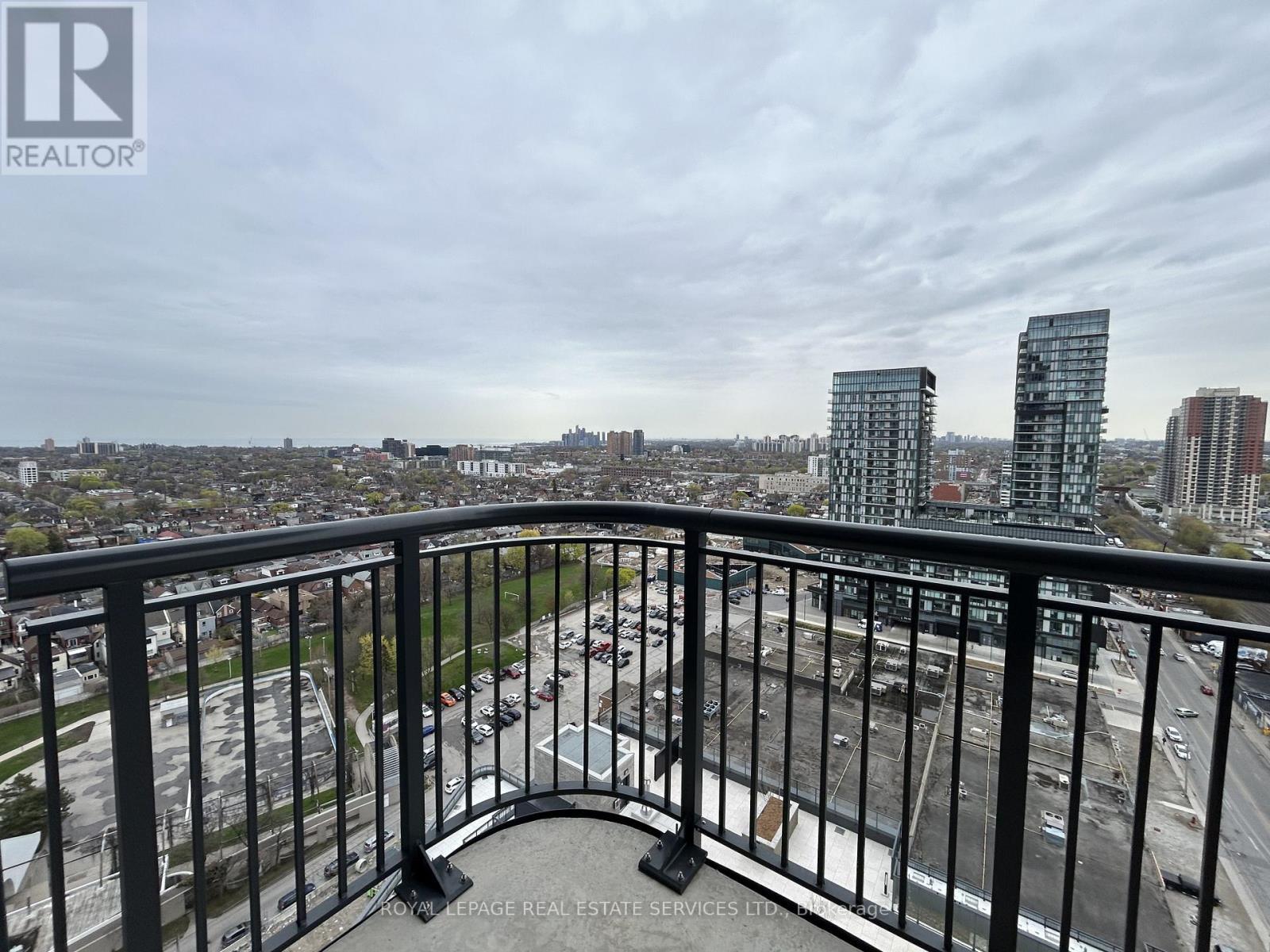 












1811 - 1185 DUPONT STREET

,
Toronto,




Ontario
M6H0G5

