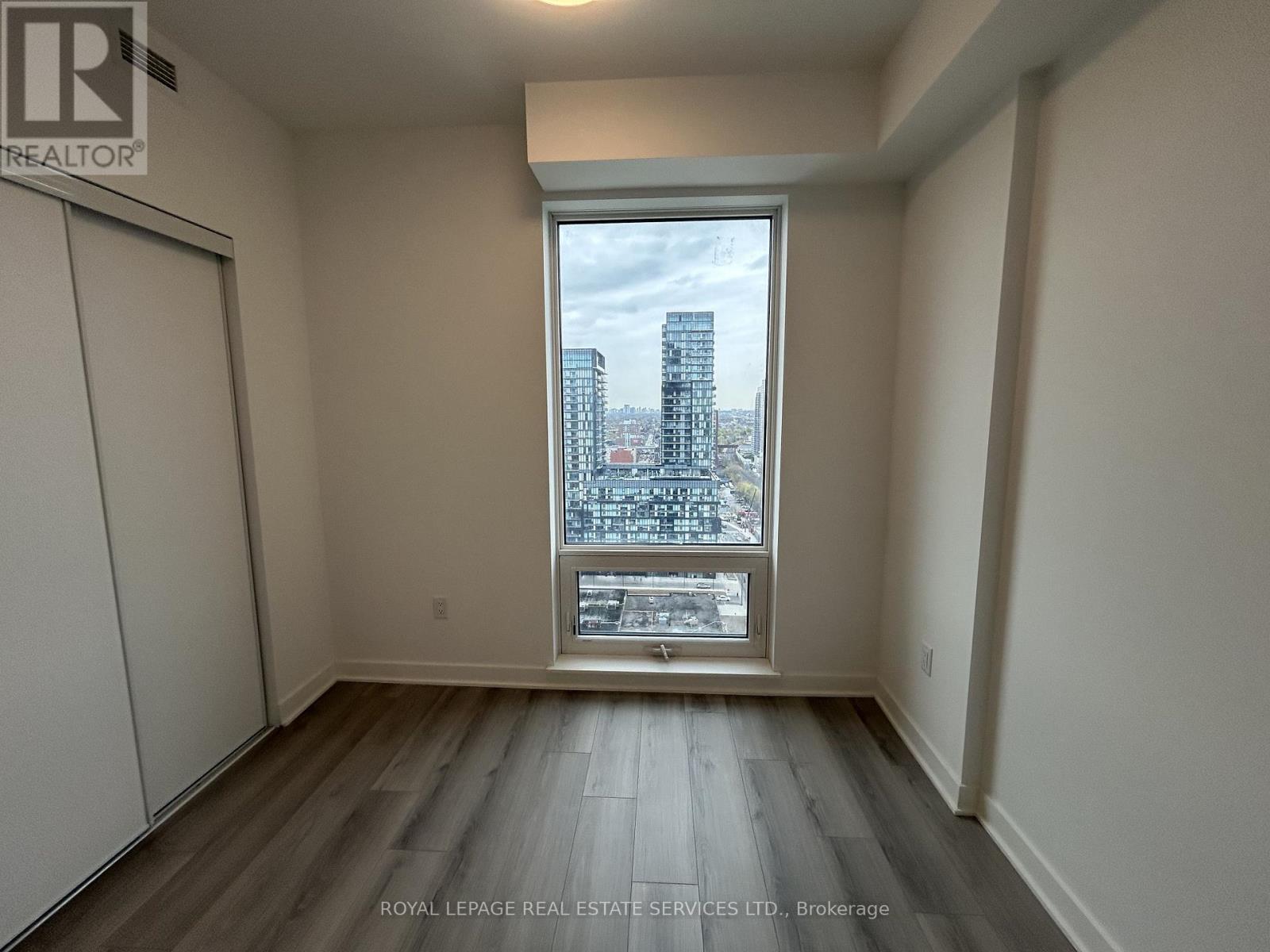 












1811 - 1185 DUPONT STREET

,
Toronto,




Ontario
M6H0G5

