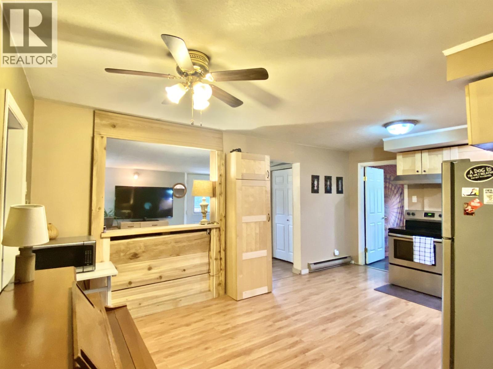 












1010 MAIN STREET

,
Valemount,




British Columbia
V0E2Z0

