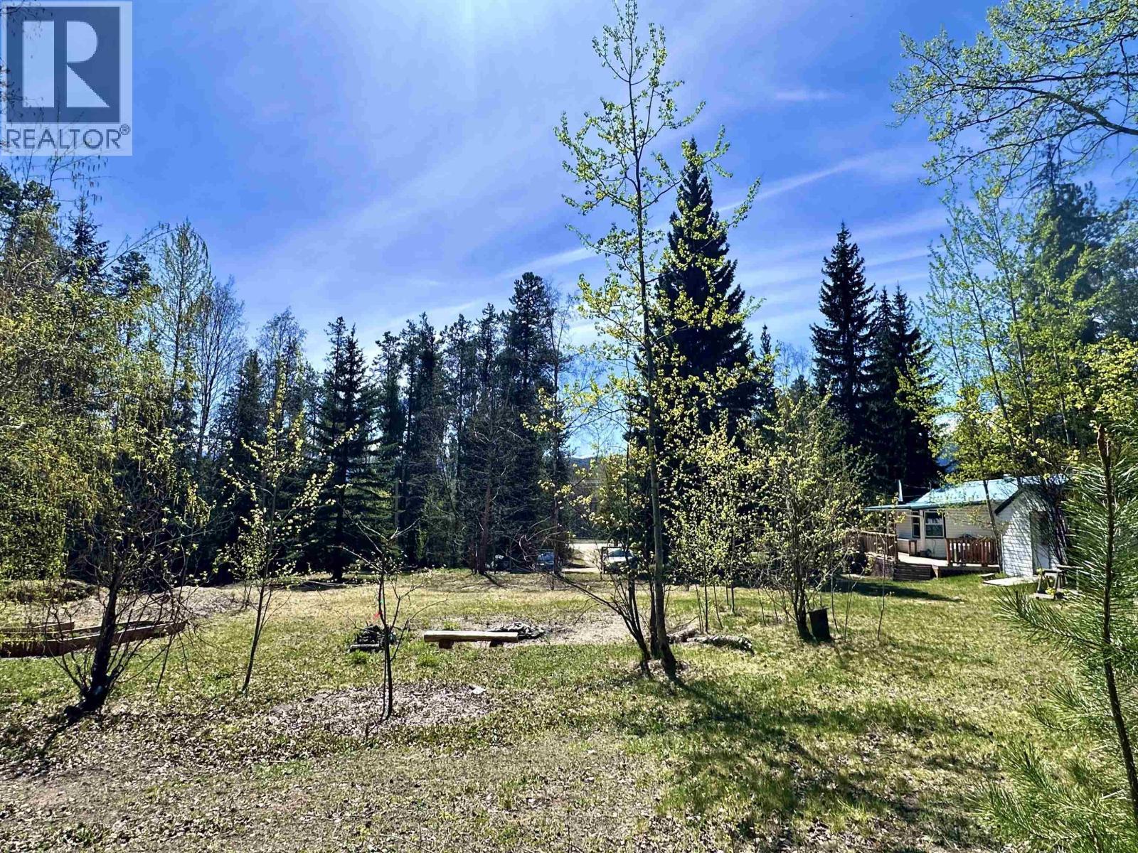 












1010 MAIN STREET

,
Valemount,




British Columbia
V0E2Z0

