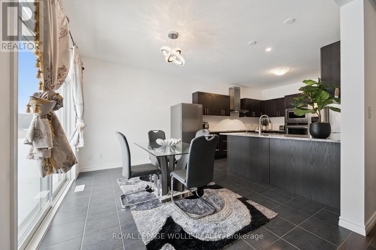 












308 FREURE DRIVE

,
Cambridge,




Ontario
N1S0C1

