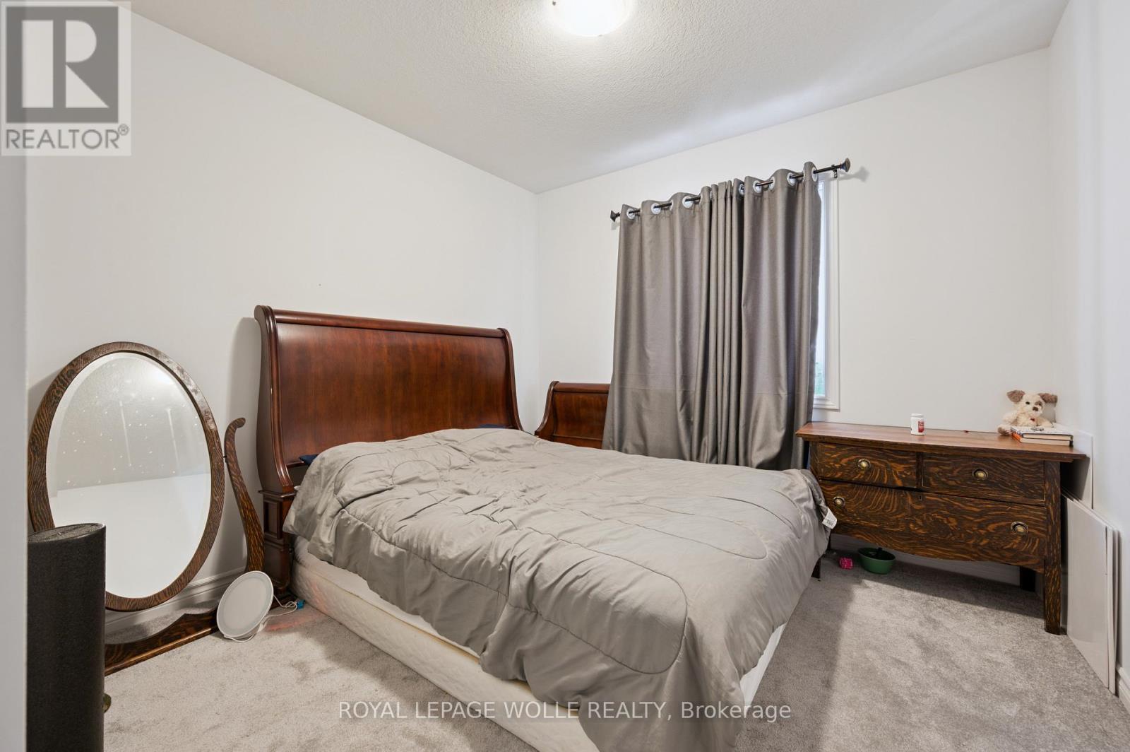 












308 FREURE DRIVE

,
Cambridge,




Ontario
N1S0C1

