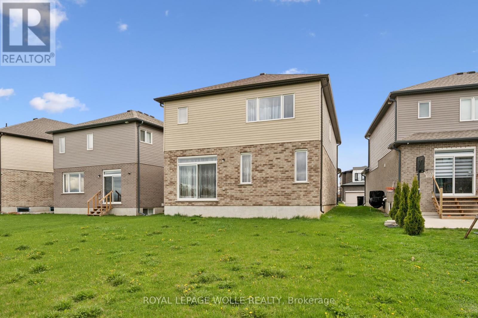 












308 FREURE DRIVE

,
Cambridge,




Ontario
N1S0C1

