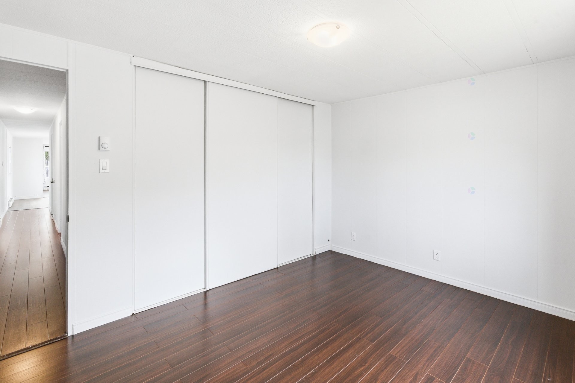 









37


4e Avenue O.

,
Gatineau (Gatineau),




QC
J8T4E4

