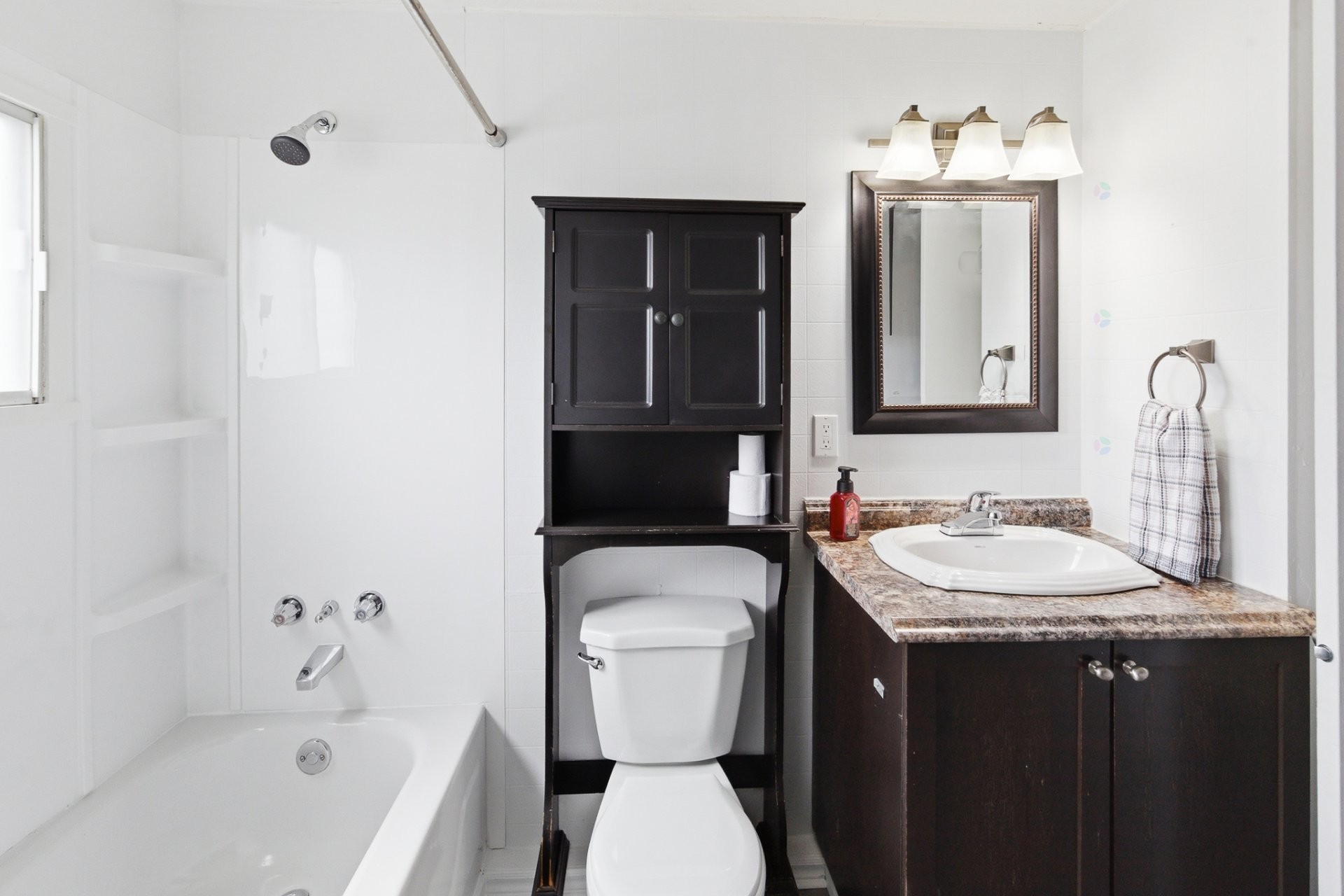 









37


4e Avenue O.

,
Gatineau (Gatineau),




QC
J8T4E4


