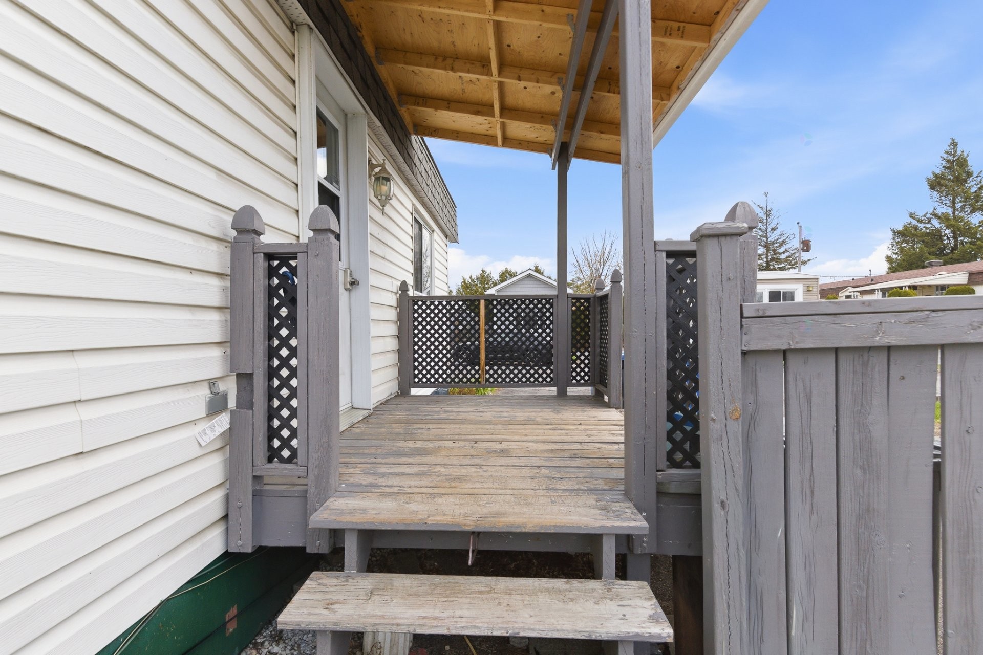 









37


4e Avenue O.

,
Gatineau (Gatineau),




QC
J8T4E4

