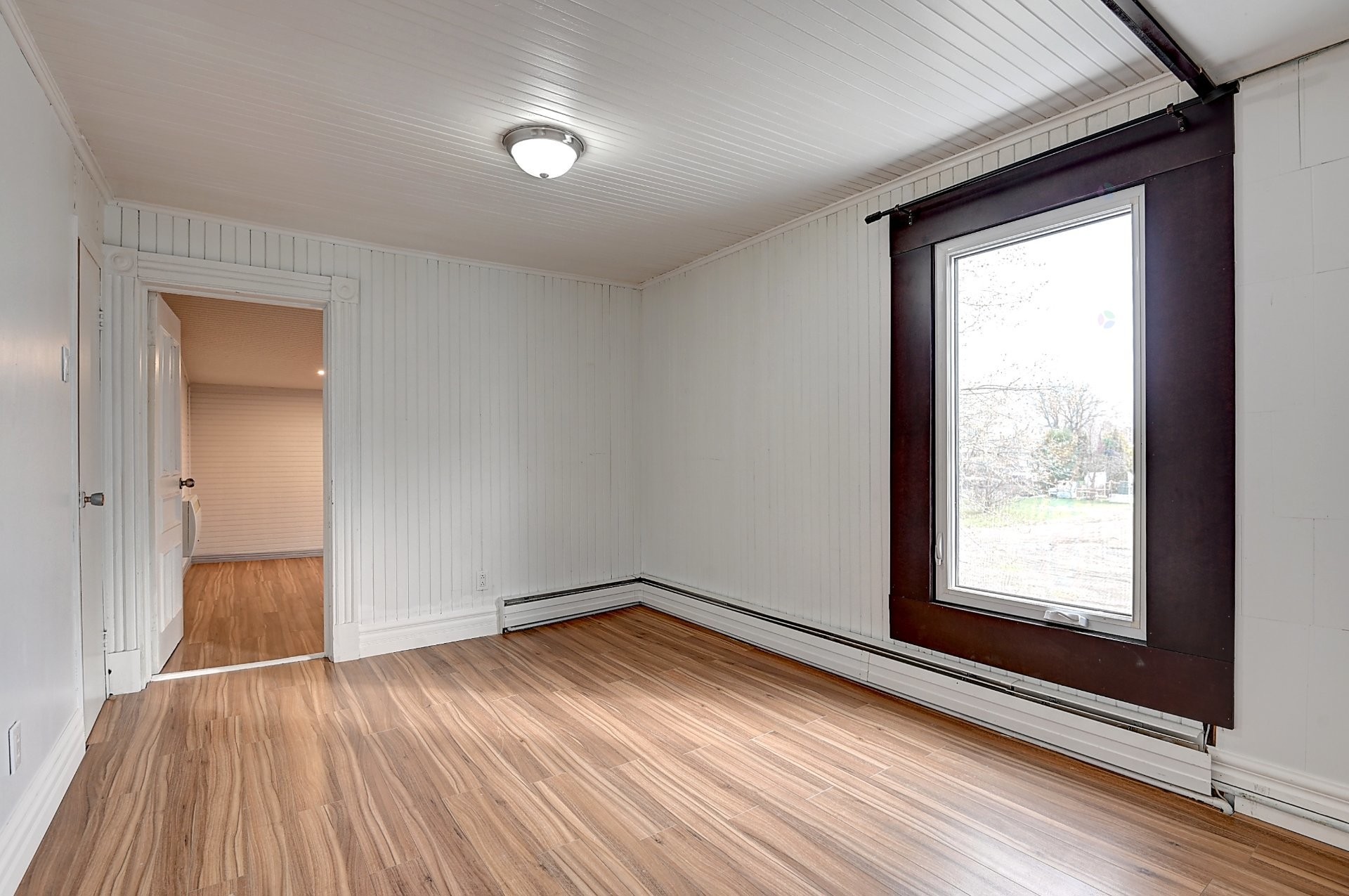 









4460


Rue Crépeau

,
Saint-Félix-de-Valois,




QC
J0K2M0


