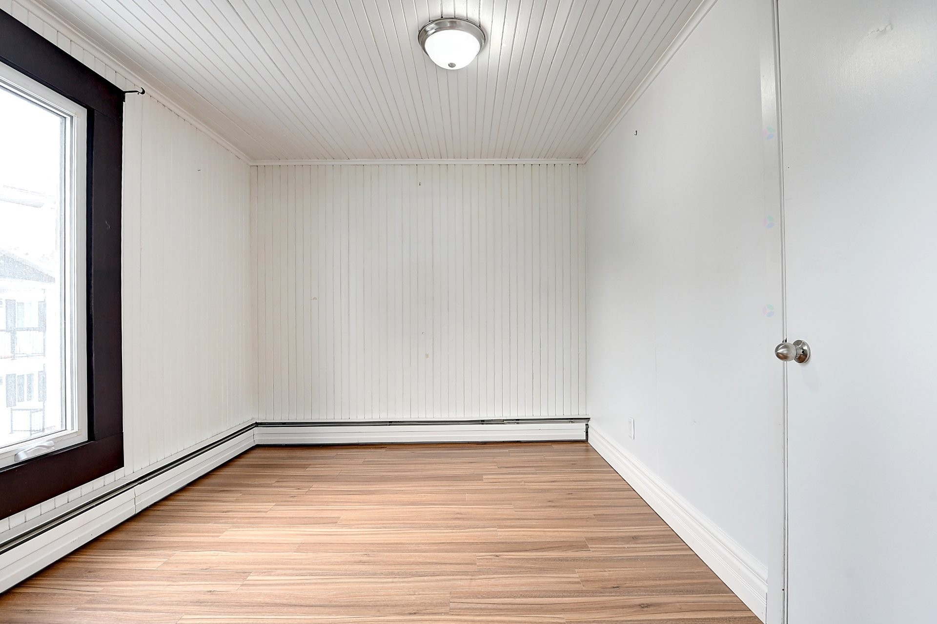 









4460


Rue Crépeau

,
Saint-Félix-de-Valois,




QC
J0K2M0

