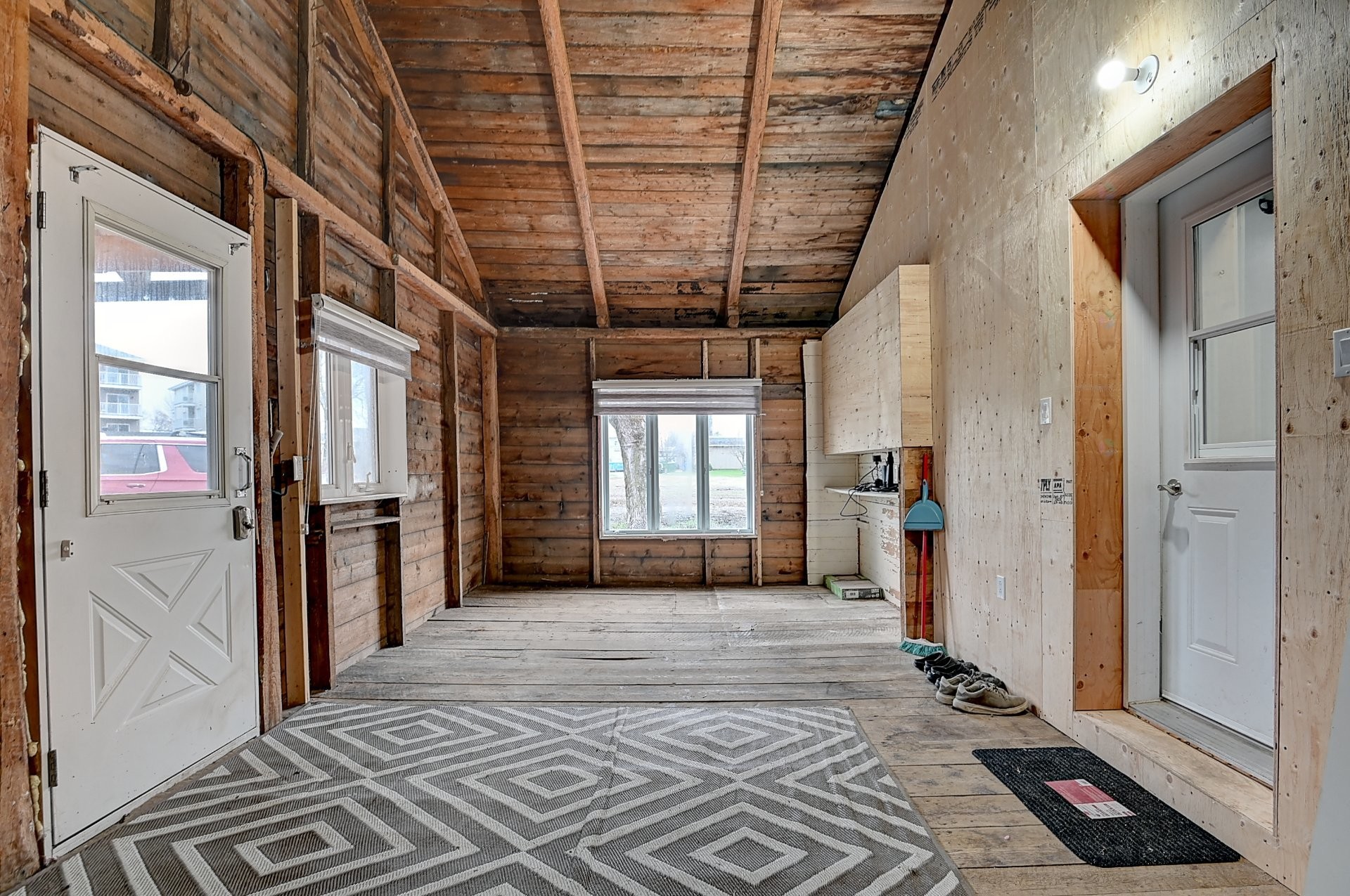 









4460


Rue Crépeau

,
Saint-Félix-de-Valois,




QC
J0K2M0

