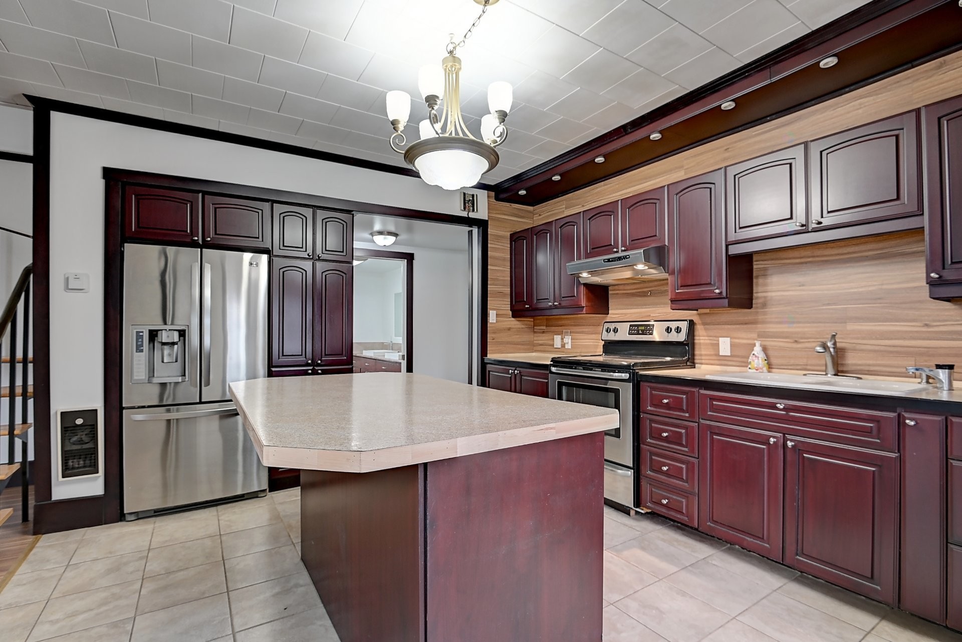 









4460


Rue Crépeau

,
Saint-Félix-de-Valois,




QC
J0K2M0

