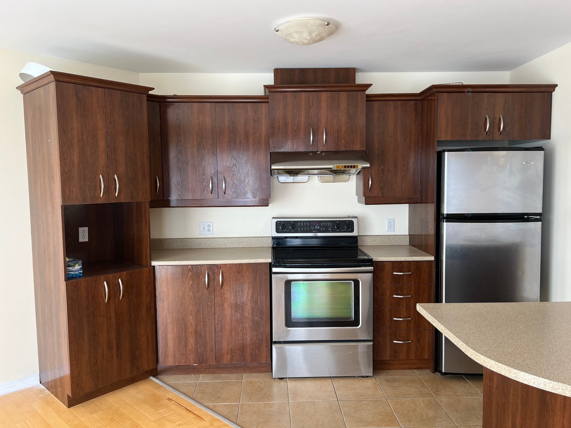 









7655


Rue Lautrec

, 5,
Brossard,




QC
J4Y3H5

