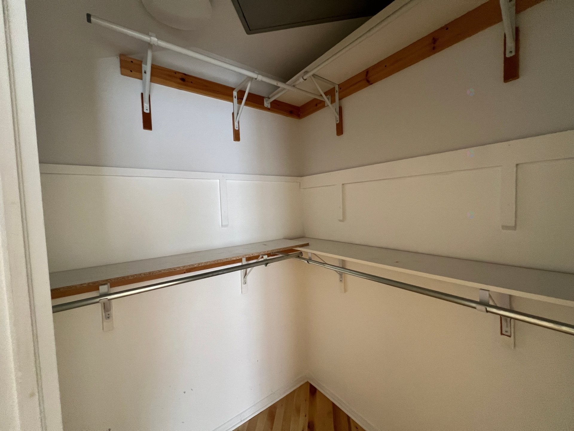 









7655


Rue Lautrec

, 5,
Brossard,




QC
J4Y3H5

