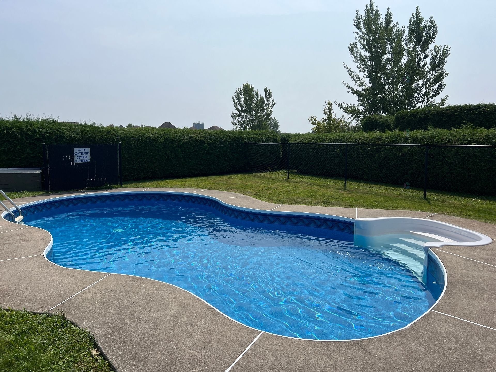 









7655


Rue Lautrec

, 5,
Brossard,




QC
J4Y3H5

