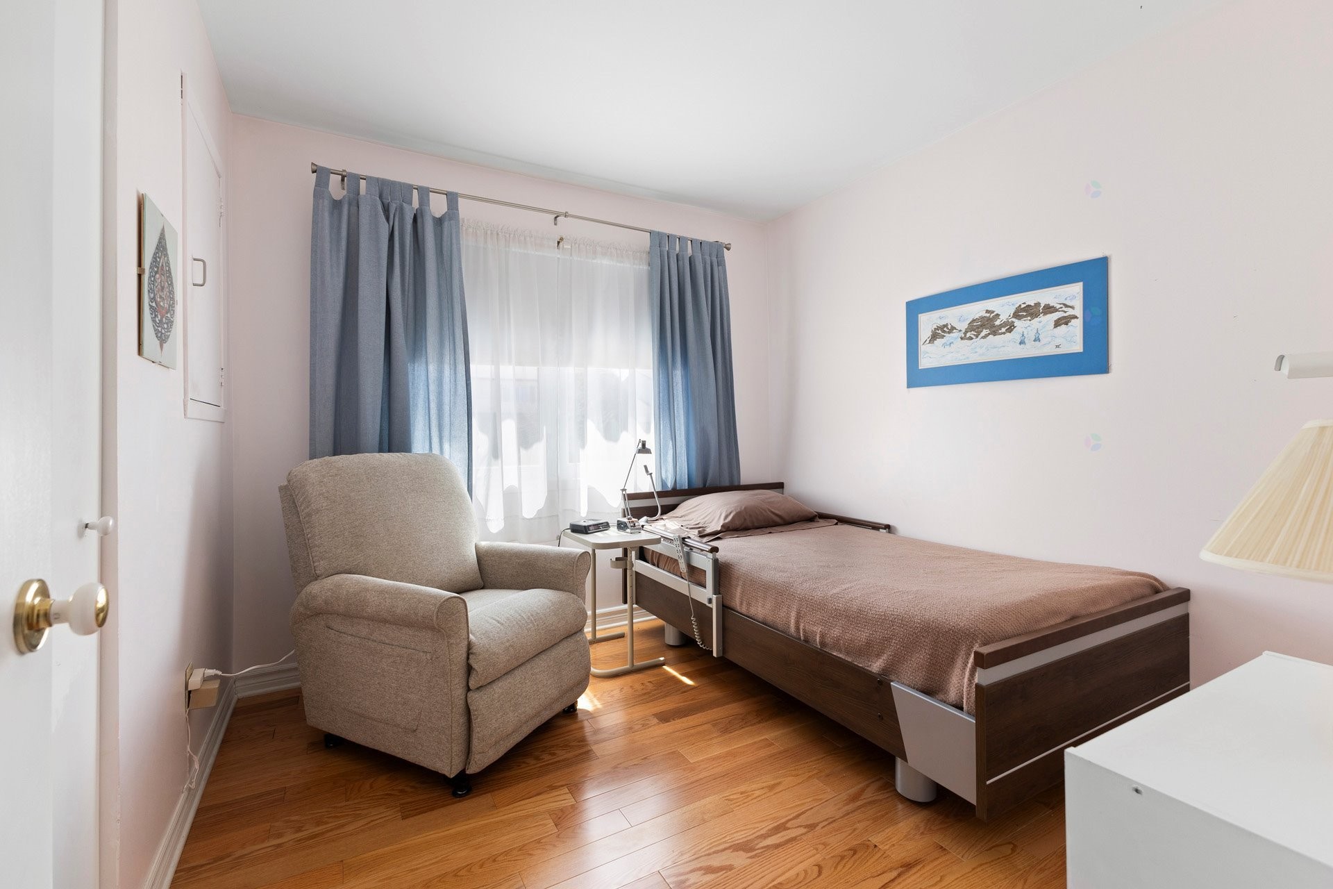 









17269


Boul. Brunswick

,
Kirkland,




QC
H9J1L2

