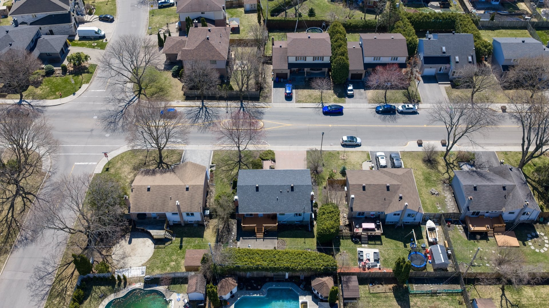 









17269


Boul. Brunswick

,
Kirkland,




QC
H9J1L2

