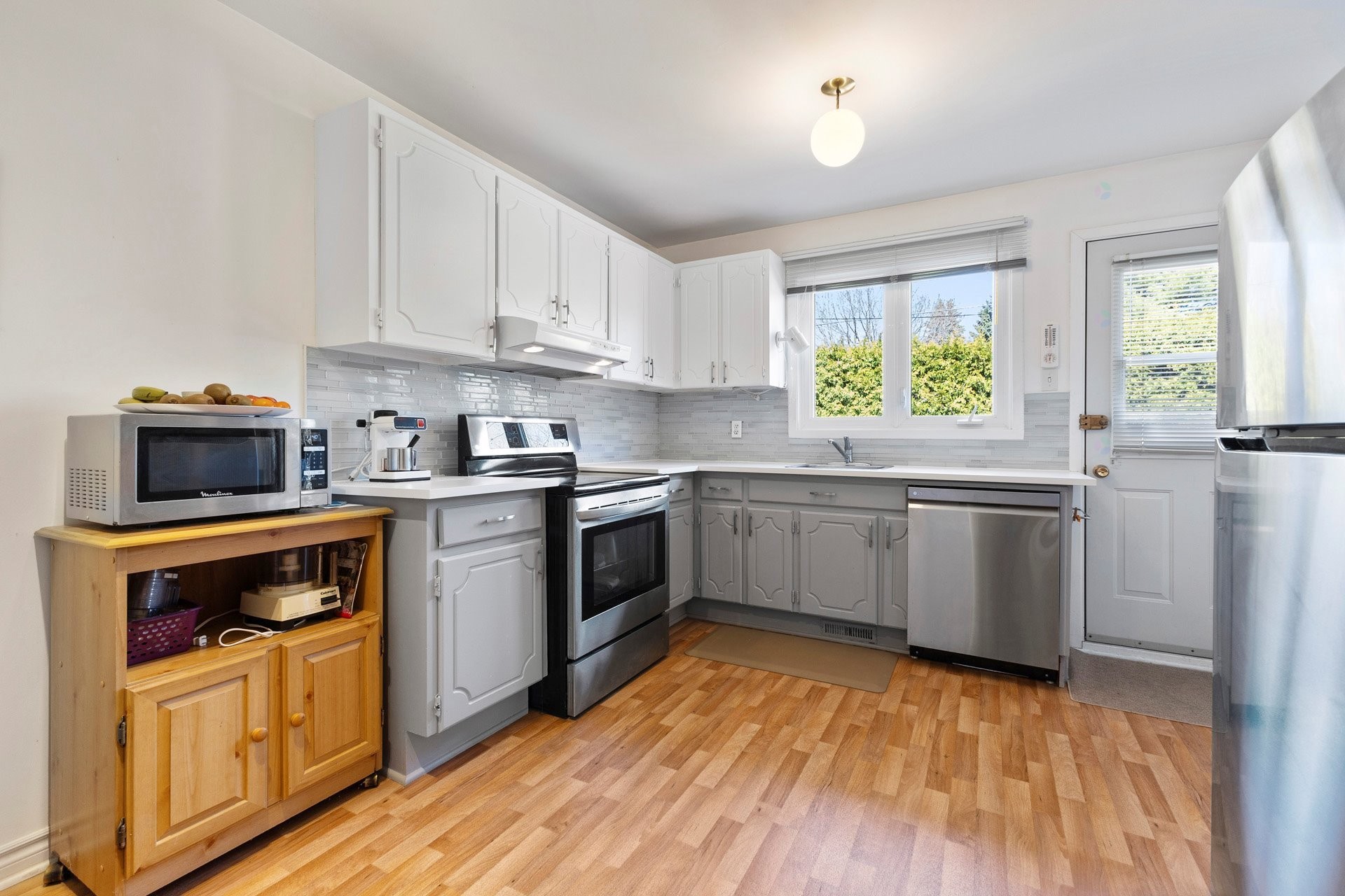 









17269


Boul. Brunswick

,
Kirkland,




QC
H9J1L2

