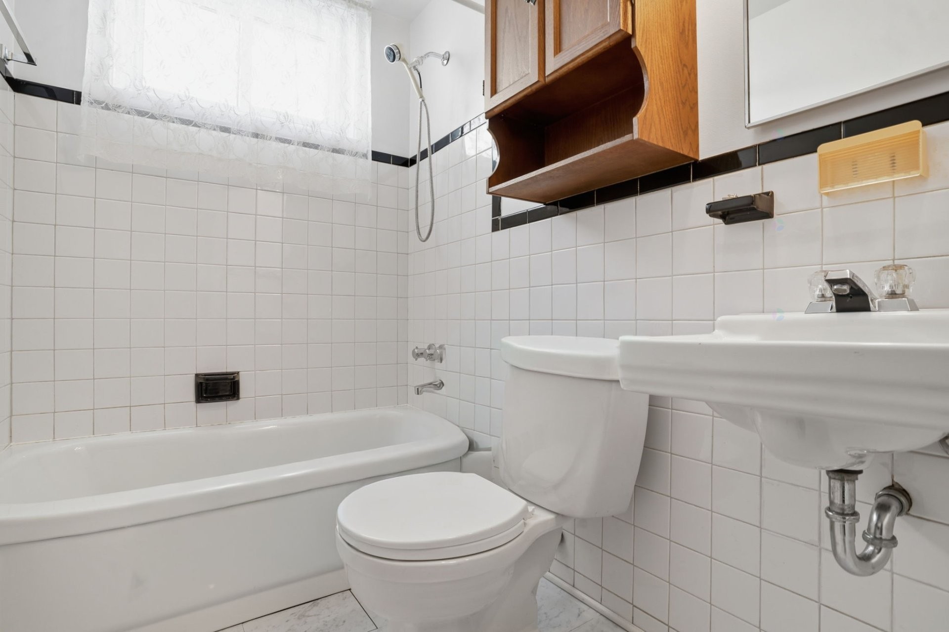 









308


Rue Royal-Brassard

,
Gatineau (Gatineau),




QC
J8P5S9

