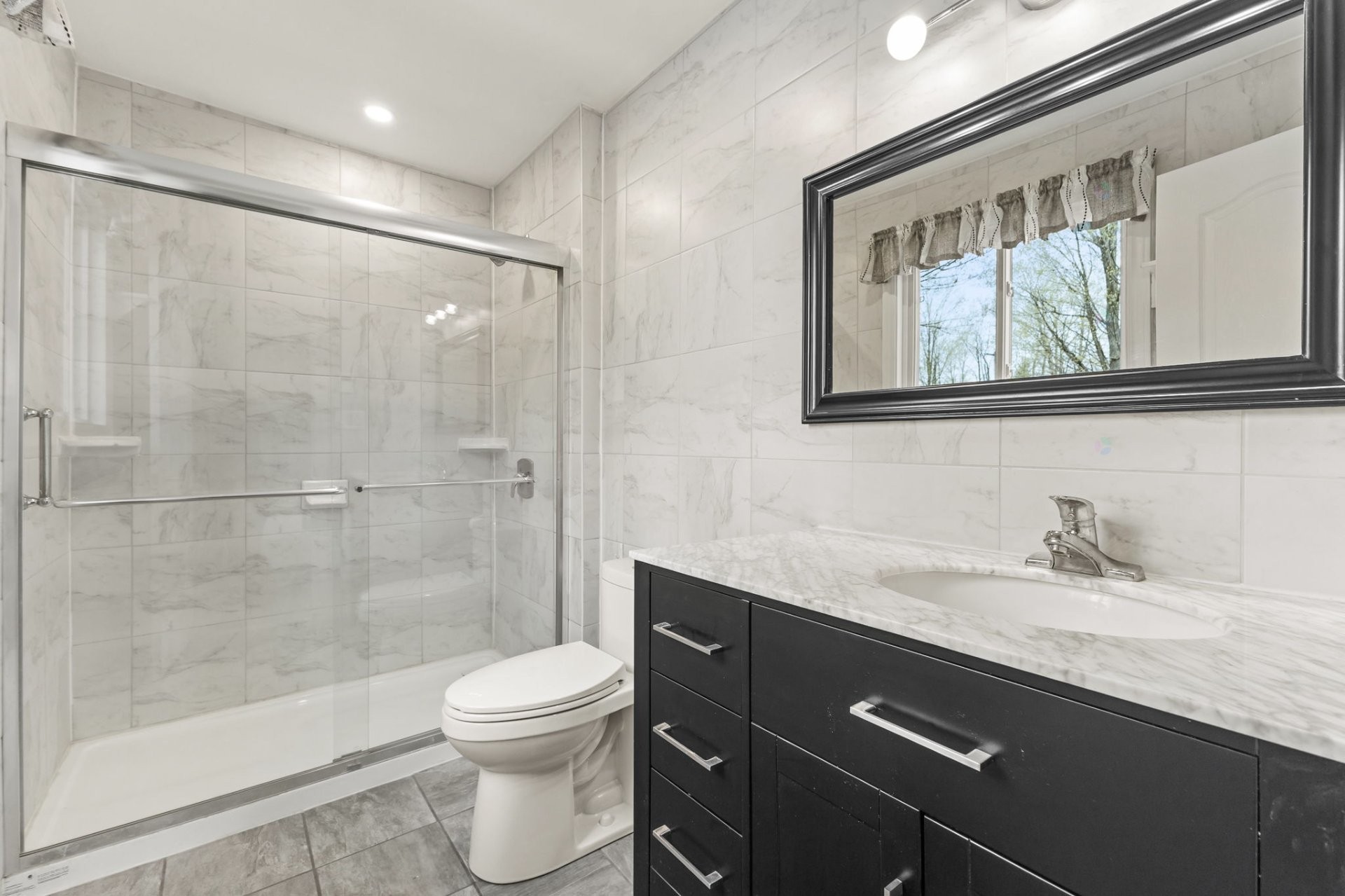 









28


Rue de Port-Royal

,
Gatineau (Aylmer),




QC
J9J1C8

