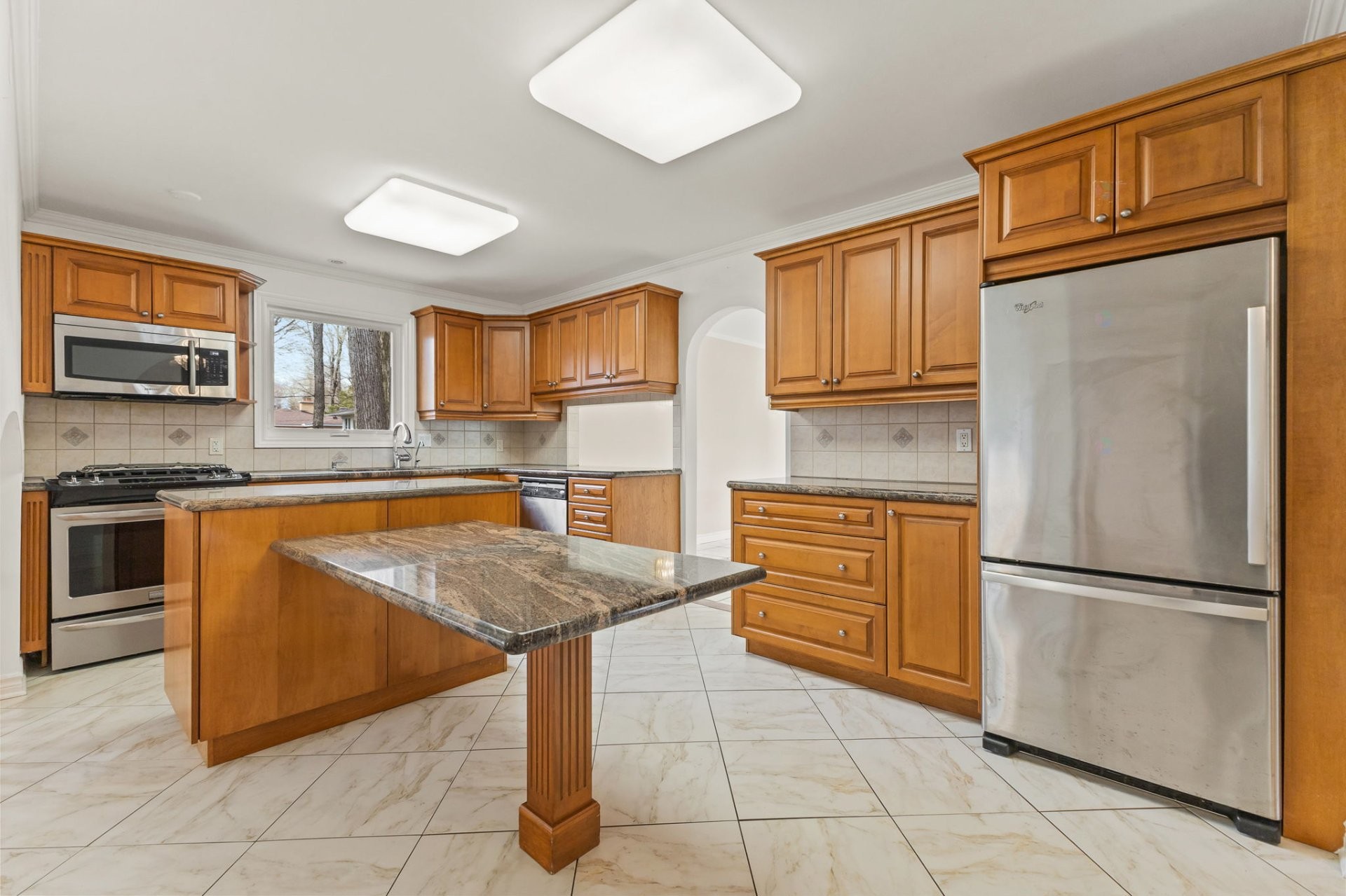 









28


Rue de Port-Royal

,
Gatineau (Aylmer),




QC
J9J1C8

